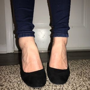 NWOT! Black heels